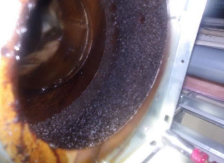 洗浄機ファン清掃前