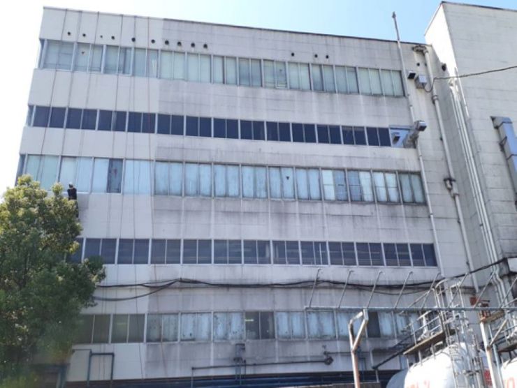 外壁清掃中1 外壁清掃中1